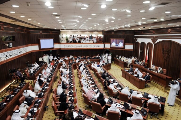 Breaking - Bahraini Parliament revokes the membership of 3 MPs