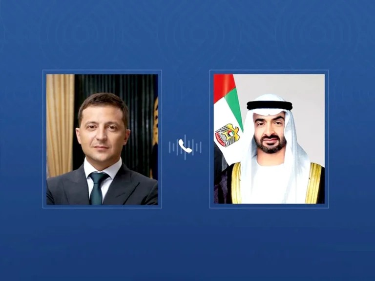 محمد بن زايد وزيلينسكي يبحثان هاتفياً التعاون الثنائي وتطورات المنطقة