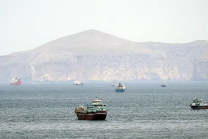 British Foreign Secretary: Iran is hijacking the global economy, and the coalition will reopen the Strait of Hormuz
