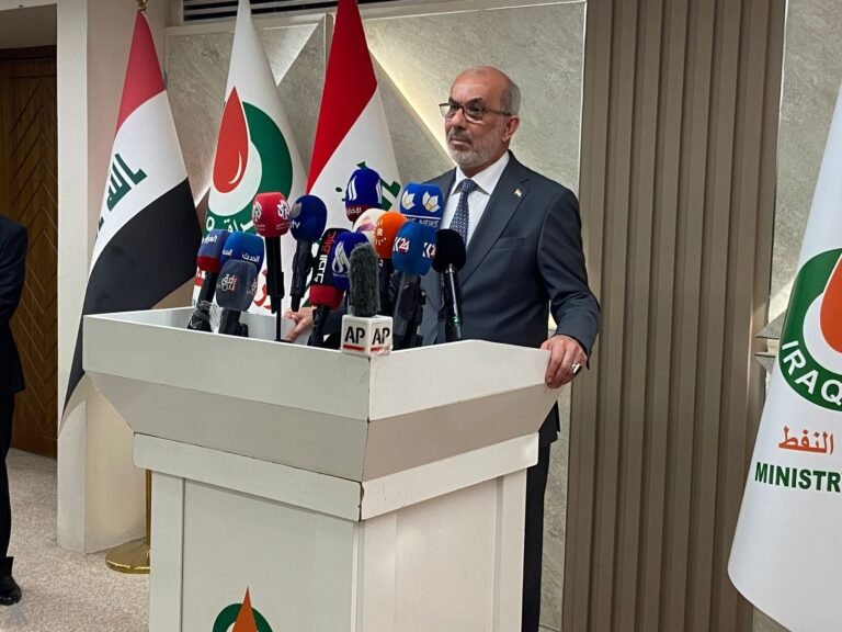 Iraqi Oil Minister: Our exports through the Strait of Hormuz have fallen to 10 million barrels