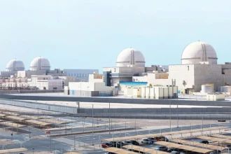 وكالة الطاقة الذرية: الإمارات أبلغت باستعادة الكهرباء للوحدة الثالثة بمحطة براكة