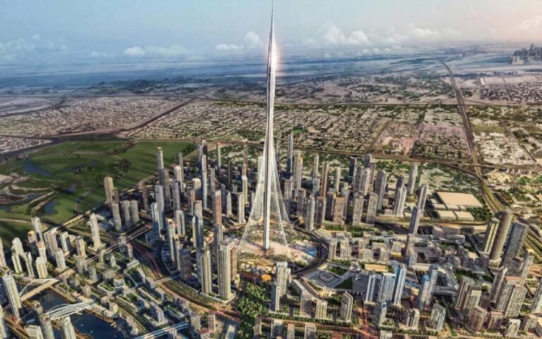 "حلم دبي" لا يتوقف.. من "برج خليفة" إلى "برج خور دبي"