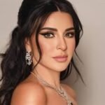 ماجي بو غصن تكشف تفاصيل إصابتها بورم في الرأس