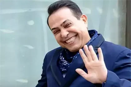 حكيم يحتفل بفوز منتخب مصر ويشوق جمهوره لأغنية "نص ملعب