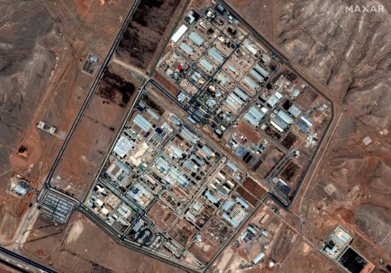 Washington links easing sanctions on Tehran to guarantees regarding the nuclear program