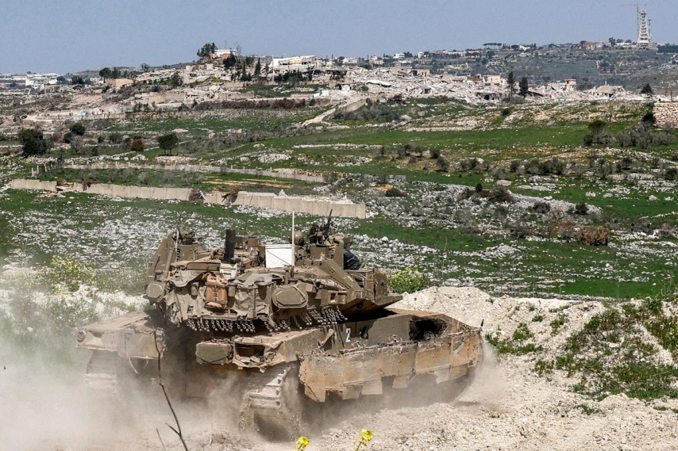 The Israeli army announces the killing of two leaders in a Hamas financing network in southern Gaza