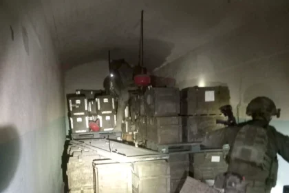 الجيش الإسرائيلي يعلن اكتشاف نفق أسلحة في جنوب لبنان
