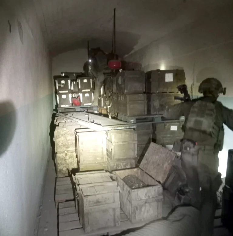 The Israeli army announces the discovery of a weapons tunnel in southern Lebanon