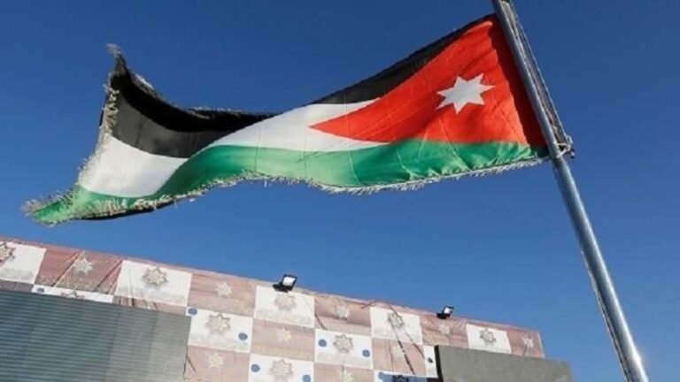 الأردن يواصل سياسة ضبط الإنفاق.. تمديد إجراءات ترشيد النفقات ووقف سفر الوفود الرسمية في إطار مواجهة الضغوط المالية