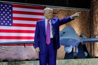 Trump calls for an immediate ceasefire between Iran and Israel