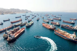 المنظمة البحرية الدولية 8 آلاف بحار بحاجة للإجلاء ورسوم العبور في مضيق هرمز مخالفة للقانون الدولي