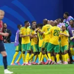 بركلة جزاء متأخرة.. جنوب أفريقيا تنتزع تعادلًا ثمينًا من التشيك وتُبقي على آمالها في المونديال