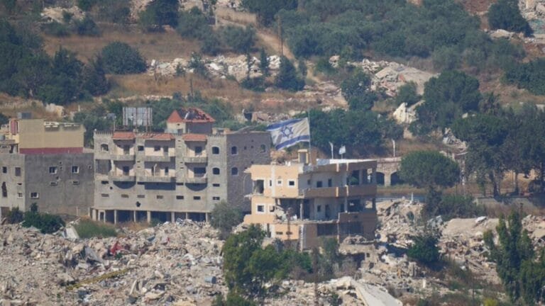 Israel announces the destruction of a Hezbollah tunnel and confirms the continuation of its operations in southern Lebanon