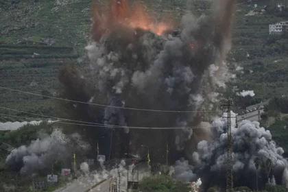 A large-scale Israeli escalation from southern Lebanon to the Bekaa Valley: intense airstrikes and fierce battles