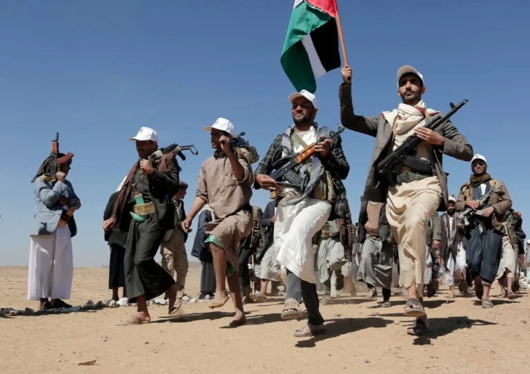 Southern forces thwart a large-scale Houthi attack in northern Al-Dhale'