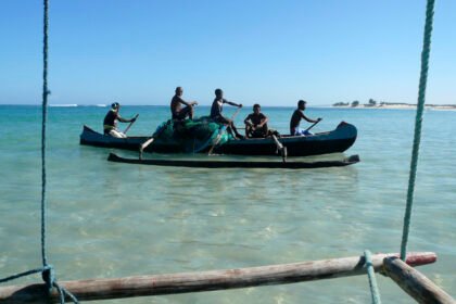 Due to the Middle East crisis, rising fuel prices are paralyzing fishing operations in Mozambique