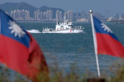 Taiwan announces it has "expelled" Chinese vessels from restricted waters off its southern coast