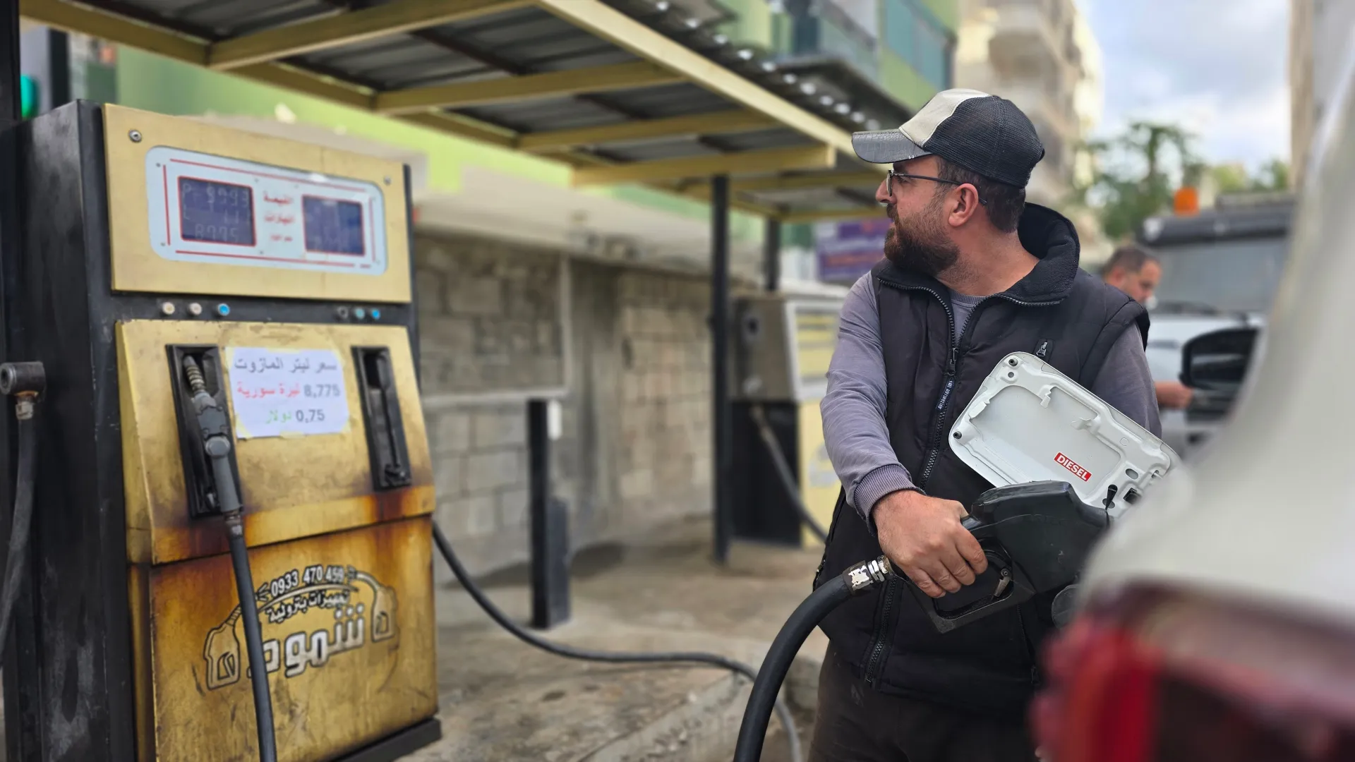 Officially: Gasoline, diesel, and gas prices reduced in Syria starting today