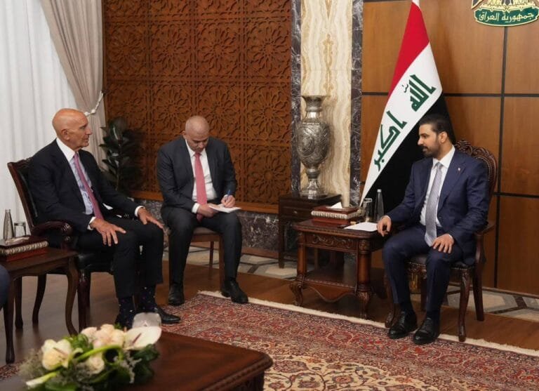 نزع السلاح وشراكات طاقة كبرى.. تفاصيل رسالة ترامب لرئيس وزراء العراق
