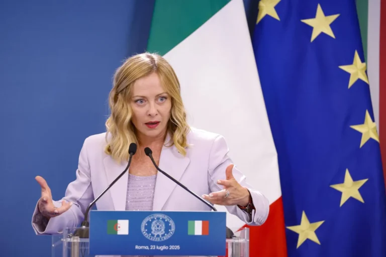 Meloni threatens Iran with new European sanctions: "No retreat from the policy of firmness"