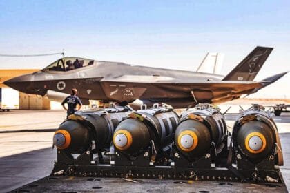 سلاح الجو الأمريكي ينجح في إطلاق صاروخ "LRASM" من قاذفة شبحية من طراز B-2