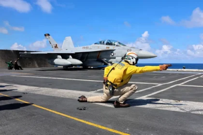 The US House of Representatives approves a resolution to limit Trump's military powers against Iran