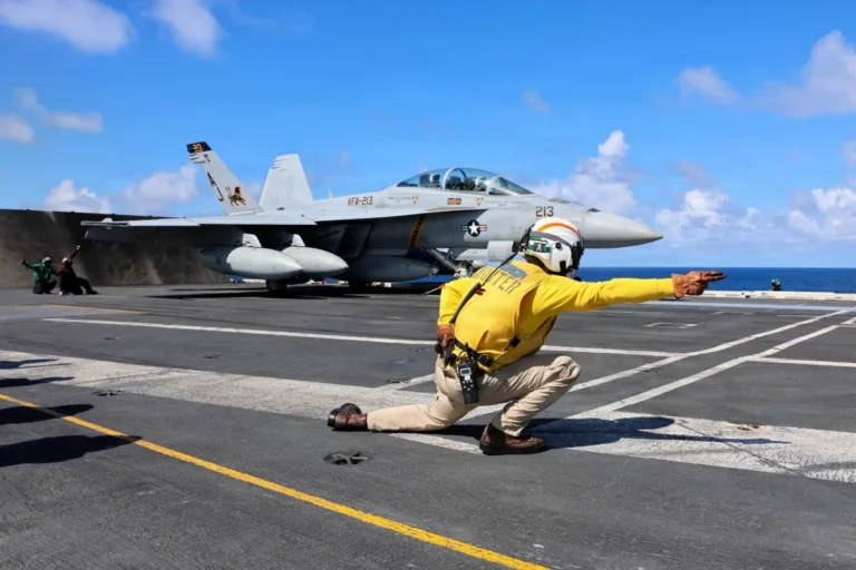 The US House of Representatives approves a resolution to limit Trump's military powers against Iran