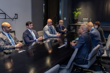 بهدف تعزيز دور القطاع الخاص... "غرف دبي" تبحث تطوير التعاون التجاري والاستثماري مع جنوب أفريقيا