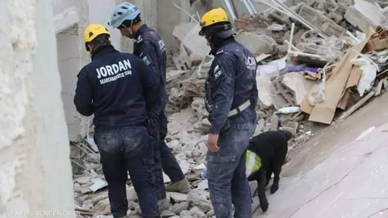 A complex operation successfully extracted an explorer from underground after hours of suffering