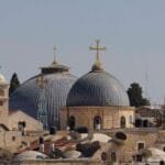 محافظ القدس يحذر من تداعيات فرض الضرائب على الكنائس ويؤكد: مساس بالوضع التاريخي والقانوني للمدينة