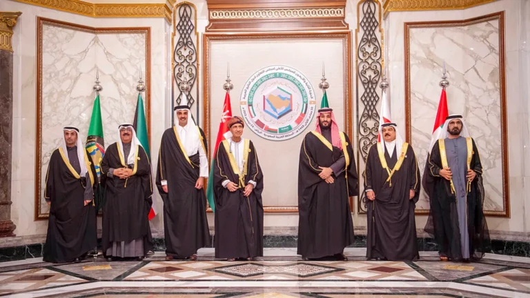 مجلس التعاون الخليجي يدين الهجمات الإيرانية على الكويت والبحرين