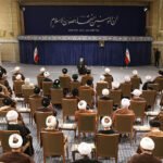 What's happening inside the Iranian parliament? The "siege" of the assembly is igniting a power struggle between factions