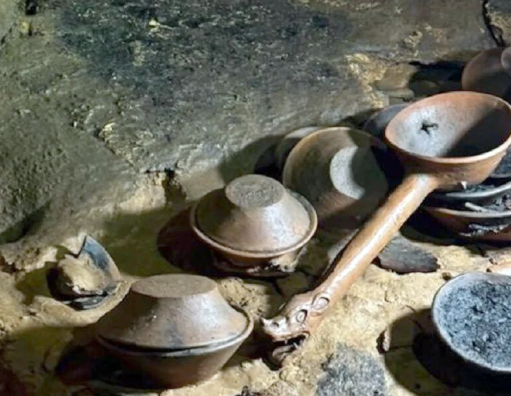 Treasures buried for centuries: Discovery of a ritual cave reveals secrets of ancient Mexican civilizations