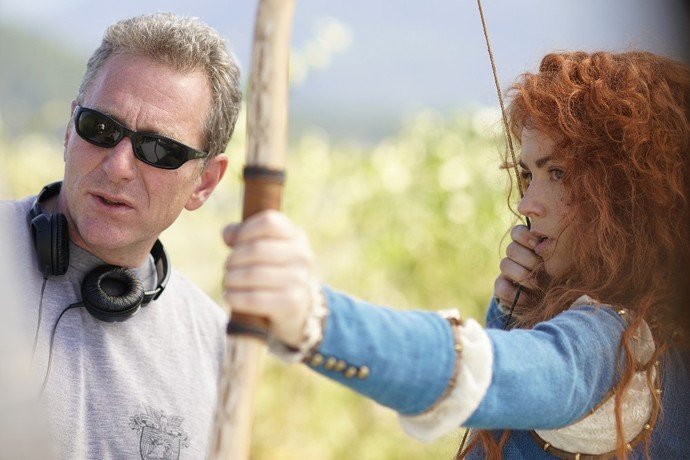 American director Ralph Hemecker dies at 65.