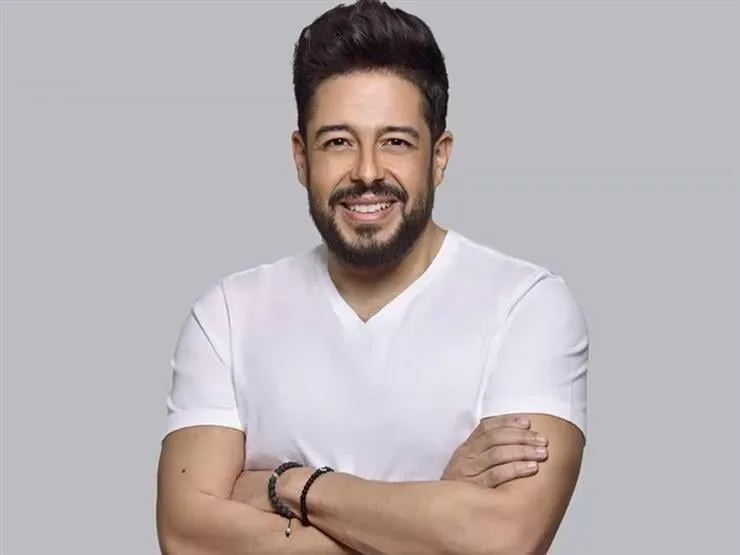 High demand for tickets to Mohamed Hamaki’s concert at the Fan Zone ahead of the World Cup final.
