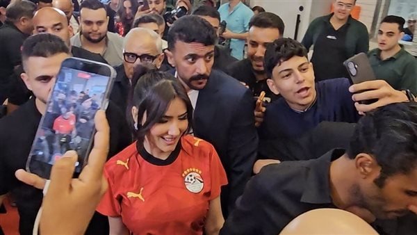 العرض الخاص لفيلم "شمشون ودليلة"يجمع نجوم الفن
