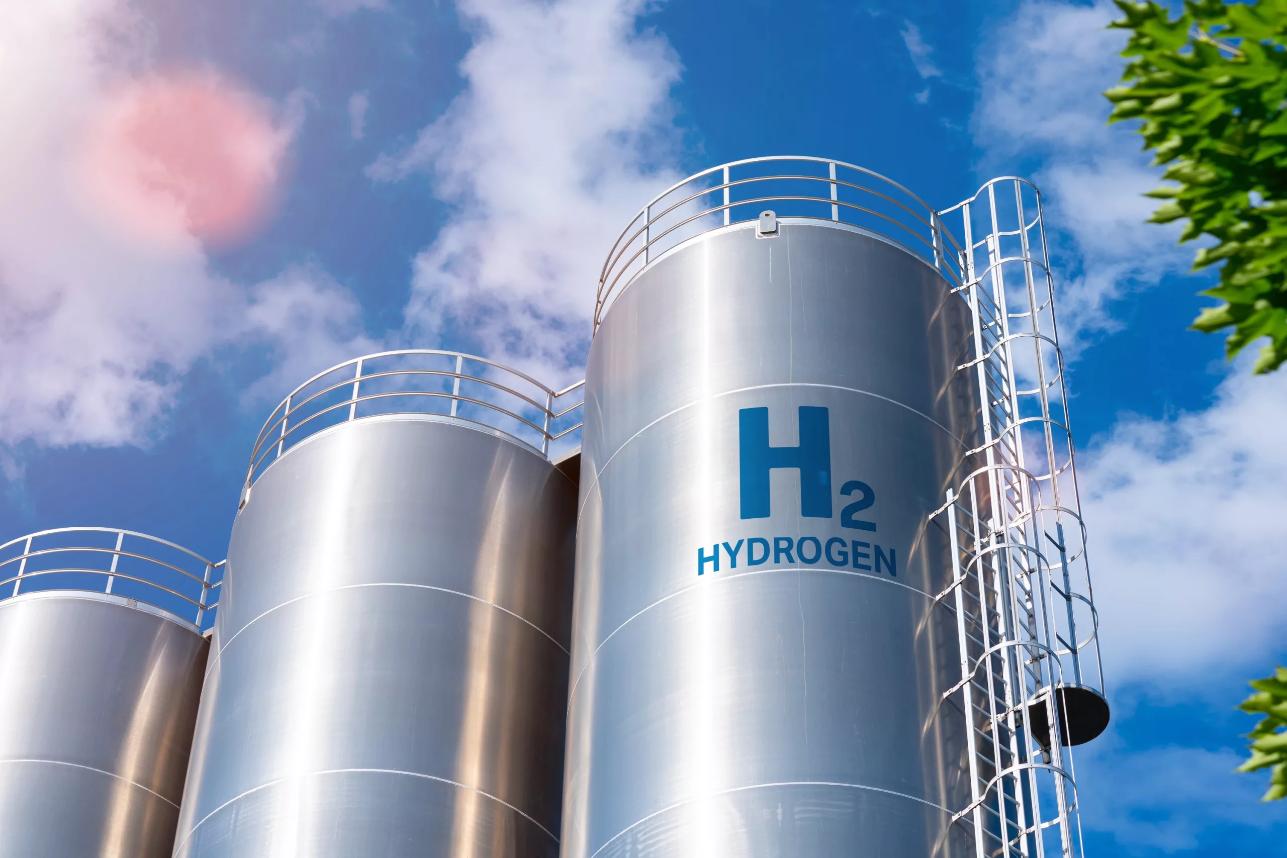 After Fueling the First Car with Hydrogen: Is Greece Starting the Era of Green Fuel?