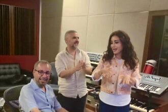 لطيفة تشوق جمهورها لألبومها الجديد