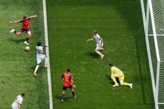 مباراة إسبانيا وبلجيكا في كأس العالم