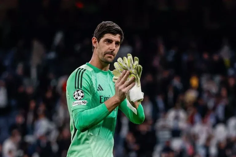 Real Madrid are looking to renew Courtois' contract