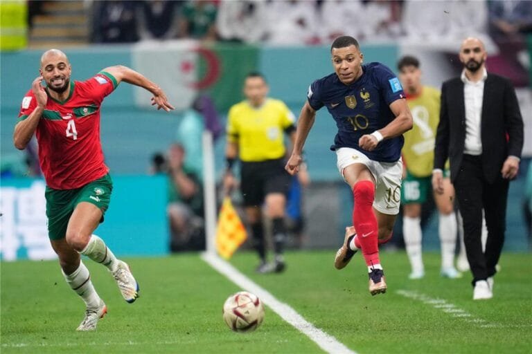 مواعيد مباريات اليوم الخميس والقنوات الناقلة.. المغرب تصطدم بفرنسا على بطاقة نصف نهائي كأس العالم