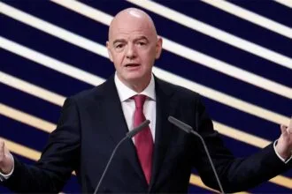 يويفا يعلن مقاطعة بطولات كأس العالم اعتراضًا على قرارات فيفا