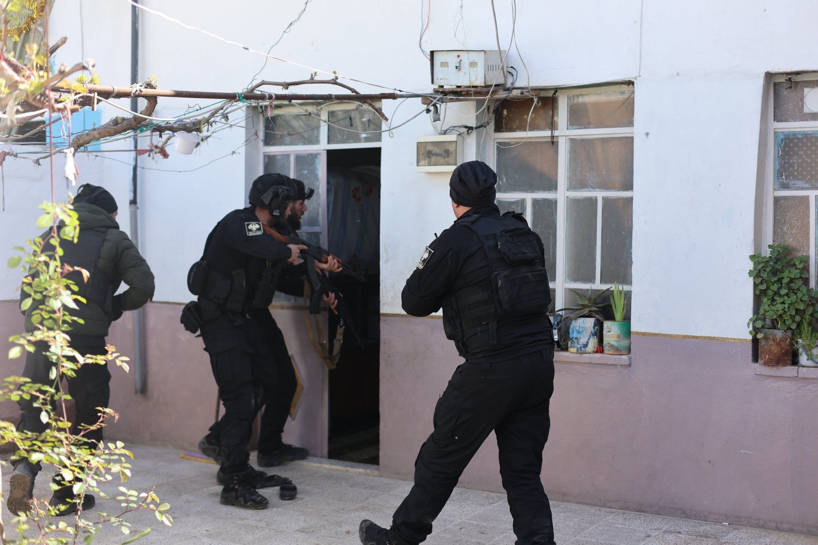 Security Plot Foiled: Syrian Authorities Dismantle “Assassination Cell” Threatening Stability