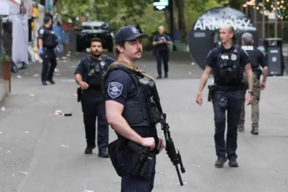 مقتل شخصين وإصابة 5 آخرين في حادث إطلاق نار بمركز سياتل الأمريكي