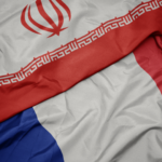 إيران تستدعي السفير الفرنسي احتجاجا على "التدخل" في شؤونها وتندد بأنشطة دبلوماسييها