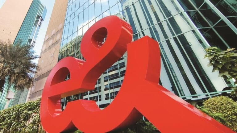 بـ 5.95 مليار دولار.. "إي آند" تستكمل بيع حصتها في "فودافون"