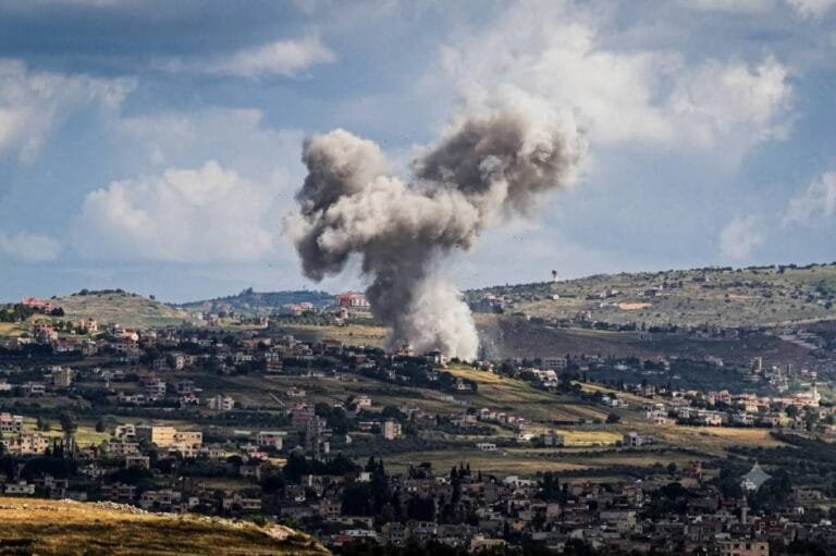 Escalating regional tensions: Jordan intercepts 4 missiles, and Bahrain sounds air raid sirens
