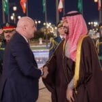 السعودية ولبنان يؤكدان أهمية دعم أمن المنطقة وتعزيز جهود الاستقرار