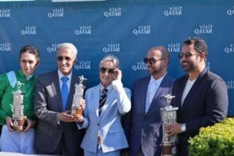 الجواد الإماراتي "آر بي كينج ميكر" بطل سباق قطر الدولي للخيول العربية الأصيلة