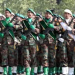 The Revolutionary Guard announces the death of one of its members in US airstrikes